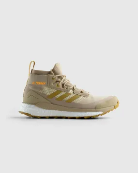 Adidas – Terrex Free Hiker Gore-Tex Beige/Gold | Highsnobiety Shop