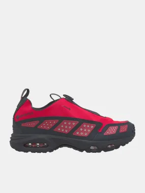 Air Max SNDR Gore-Text Sneakers (FZ4238-800-HYPER-CRIMSON-DK-SM)