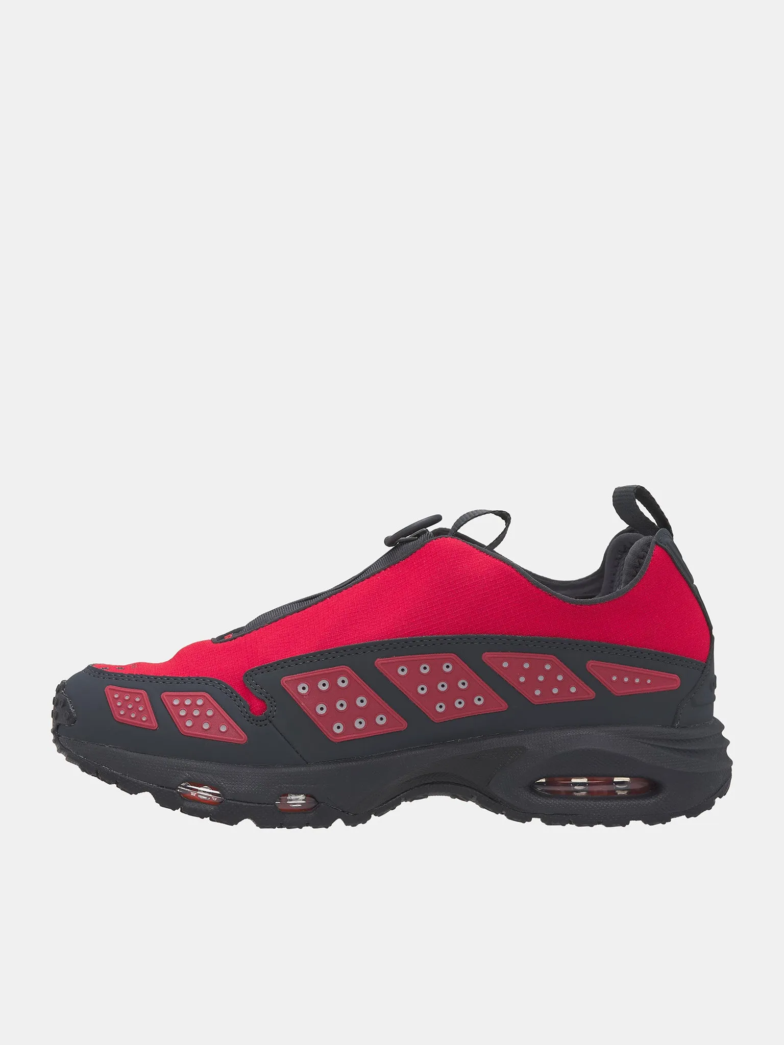 Air Max SNDR Gore-Text Sneakers (FZ4238-800-HYPER-CRIMSON-DK-SM)