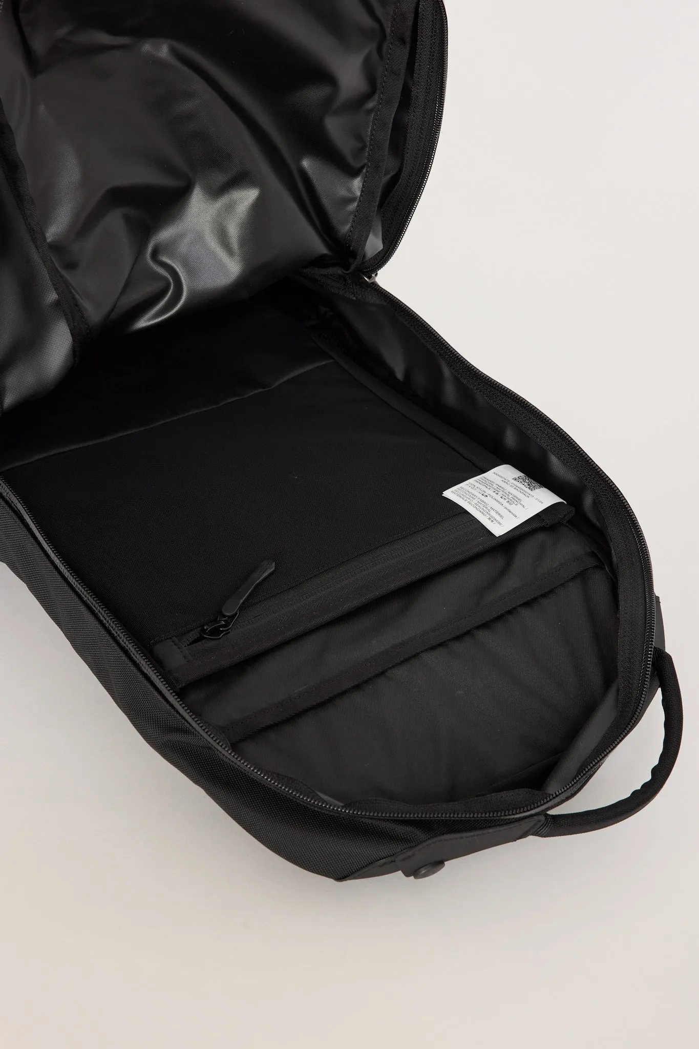 Arro 22 Backpack Black II