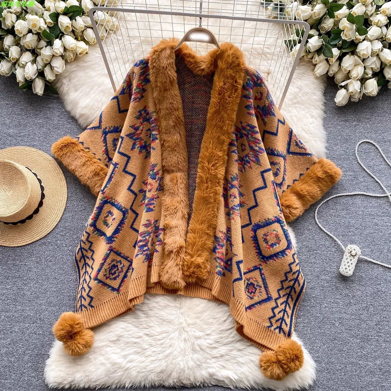 Autumn and winter shawl thickened warm cashmere versatile knitted cardigan cape bat-style fur collar jacquard cape