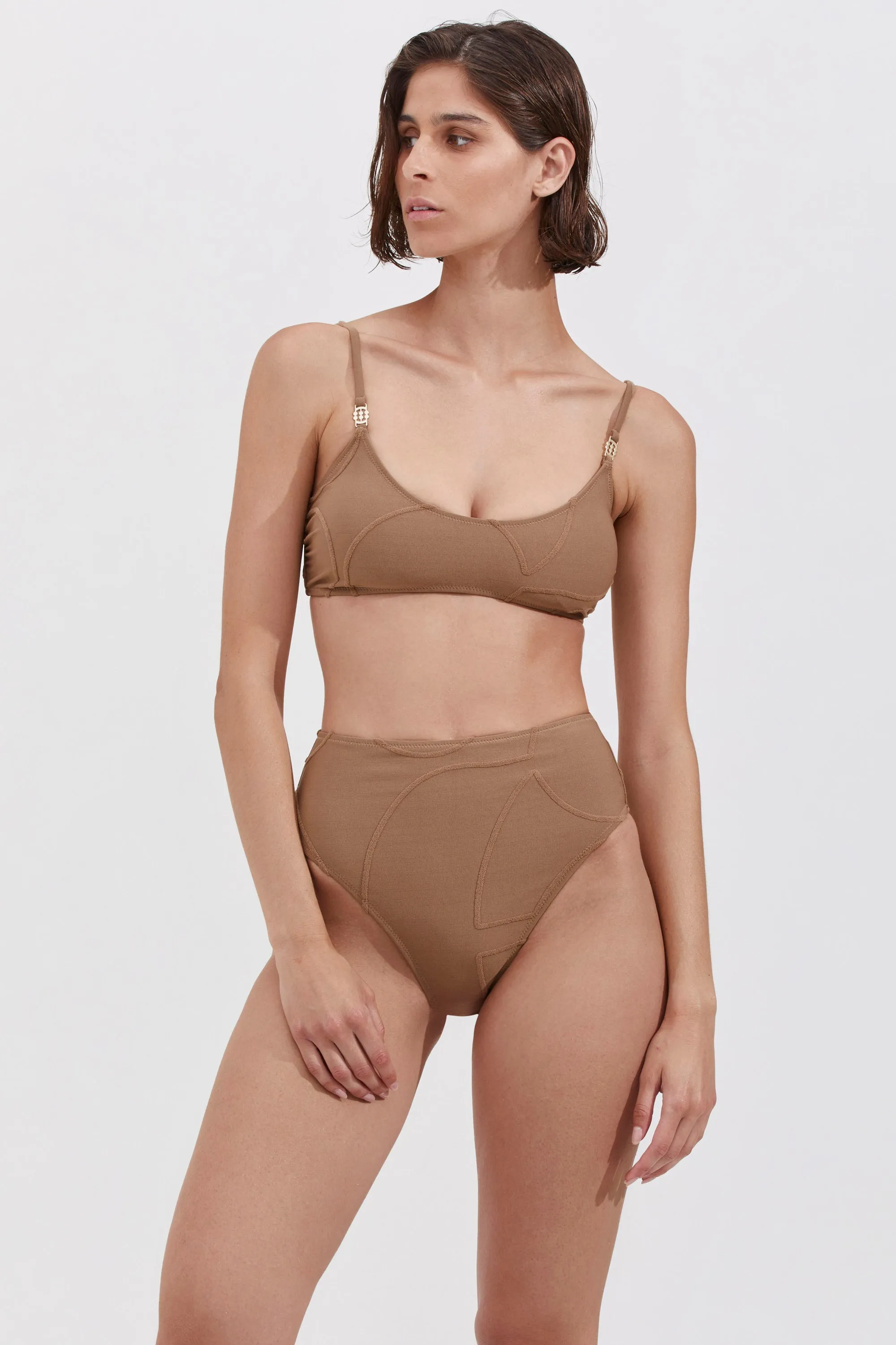 BRALETTE BIKINI TOP IN CAMEL