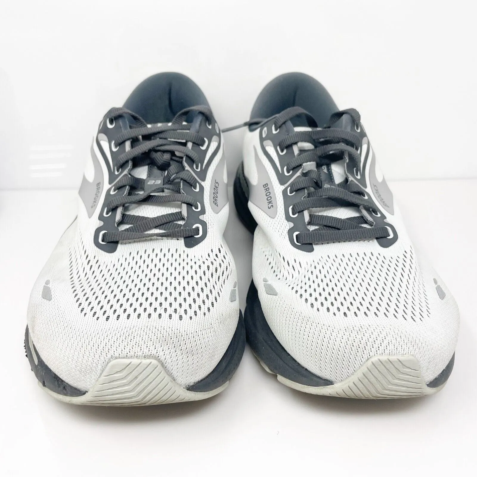 Brooks Mens Adrenaline GTS 23 1103914E065 White Running Shoes Sneakers Sz 11 4E