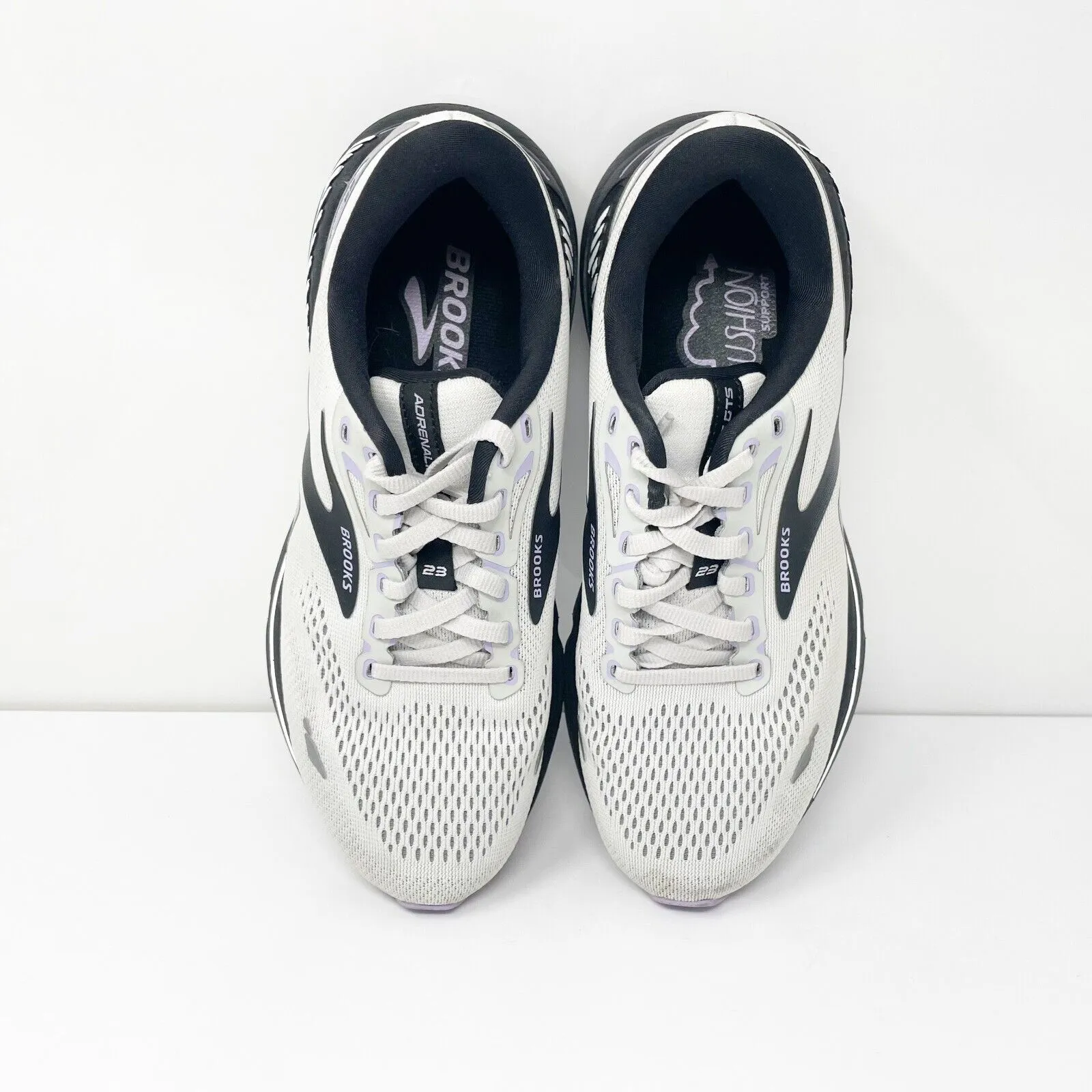 Brooks Womens Adrenaline GTS 23 1203811B039 White Running Shoes Sneakers 8.5 B