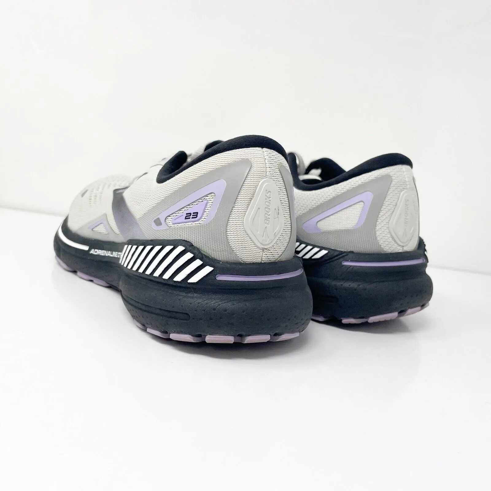 Brooks Womens Adrenaline GTS 23 1203811B039 White Running Shoes Sneakers 8.5 B