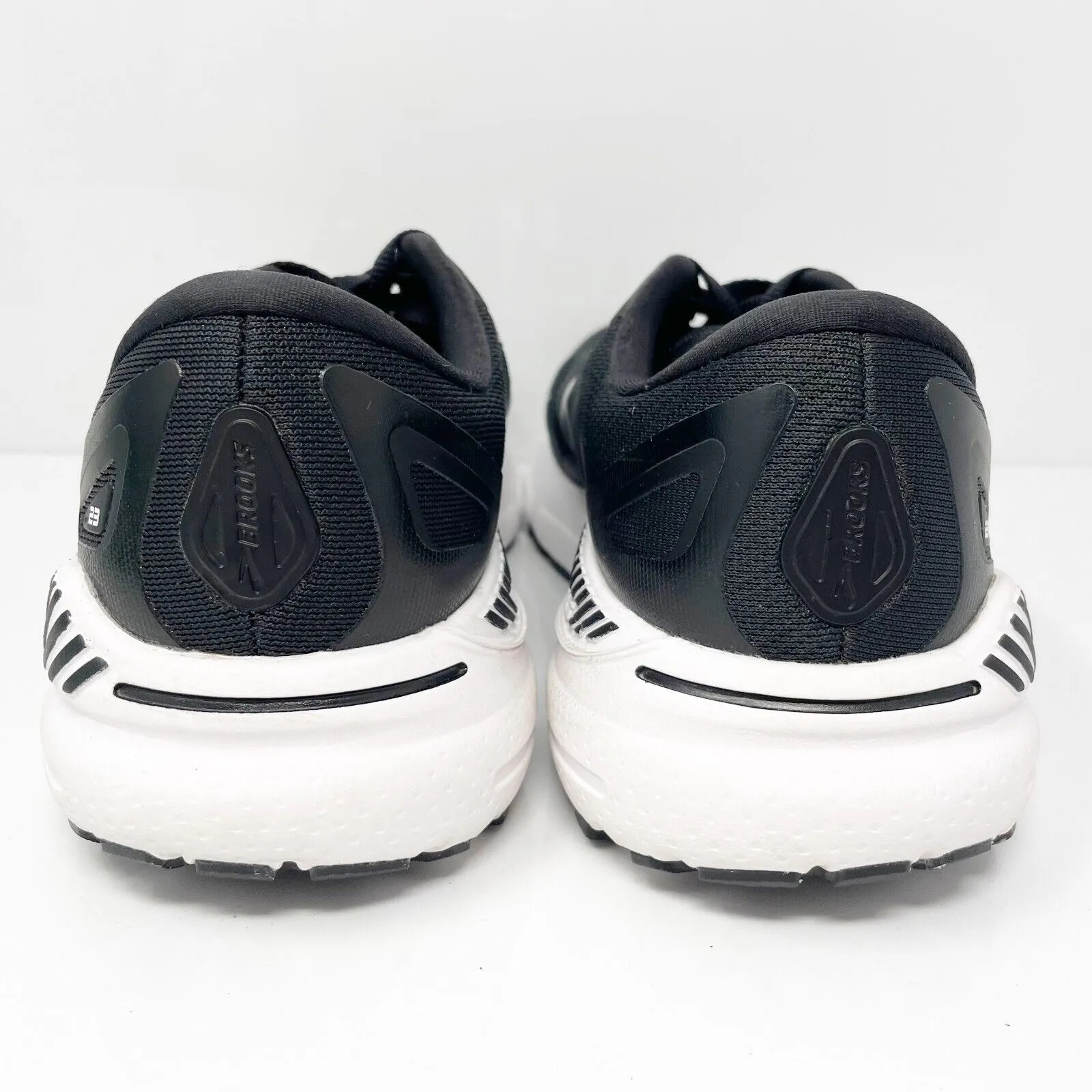 Brooks Womens Adrenaline GTS 23 1203811D004 Black Running Shoes Sneakers 8.5 D