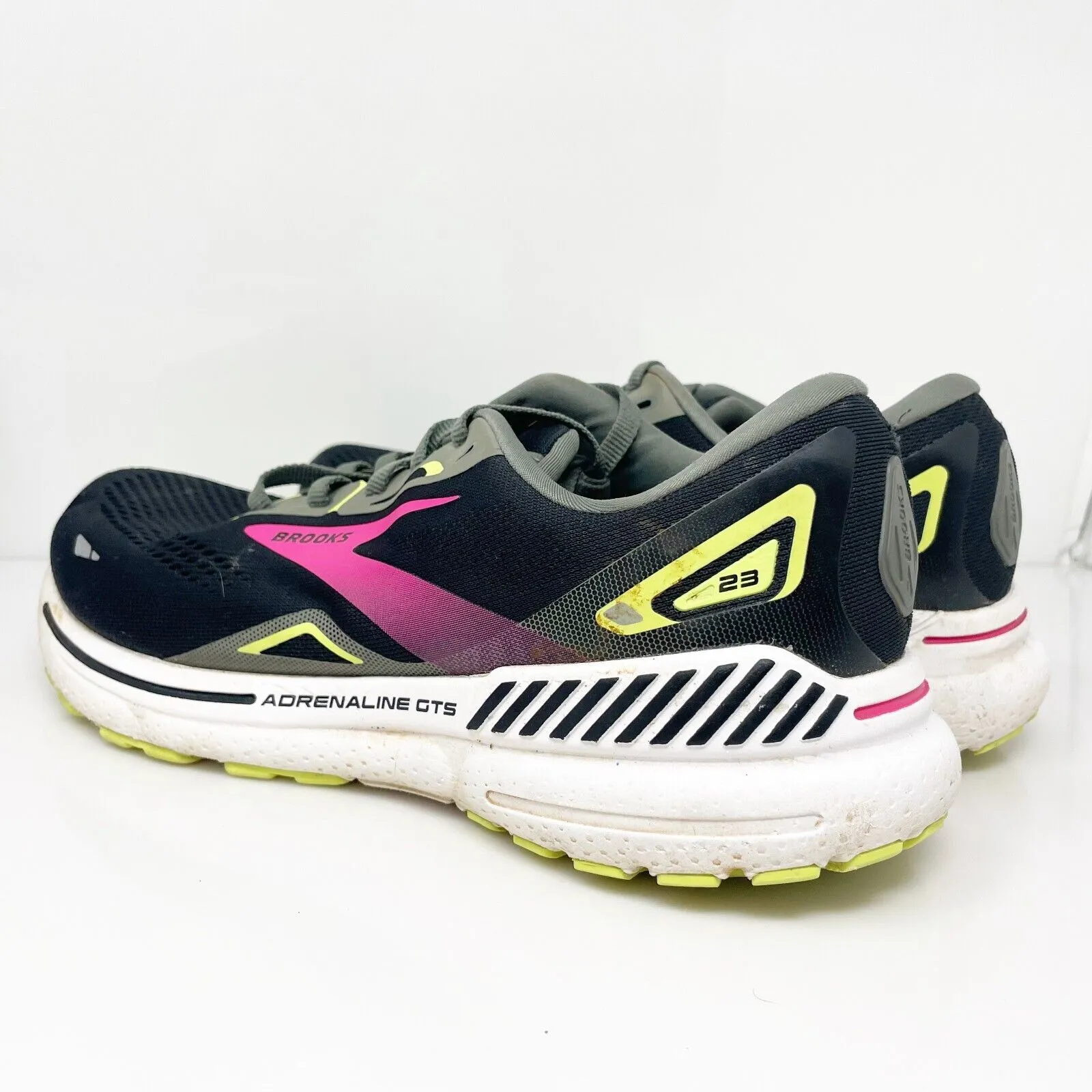 Brooks Womens Adrenaline GTS 23 1203811D037 Black Running Shoes Sneakers 10.5 D