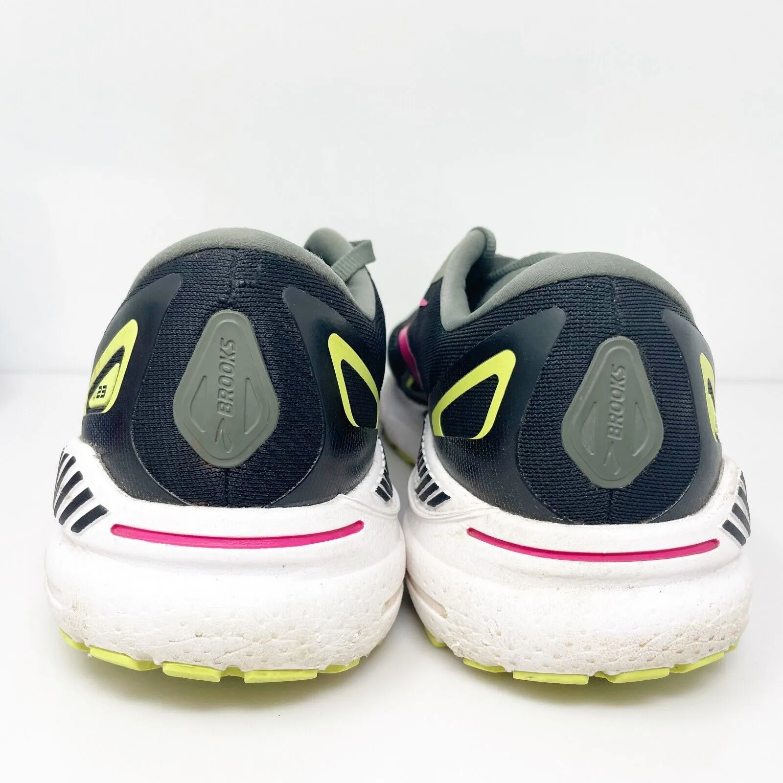 Brooks Womens Adrenaline GTS 23 1203811D037 Black Running Shoes Sneakers 10.5 D