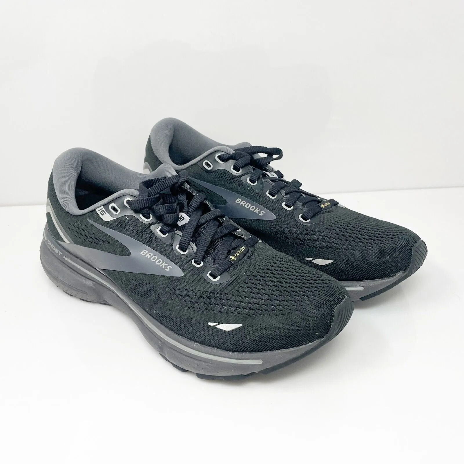 Brooks Womens Ghost 15 GTX 1203821B022 Black Running Shoes Sneakers Size 9 B