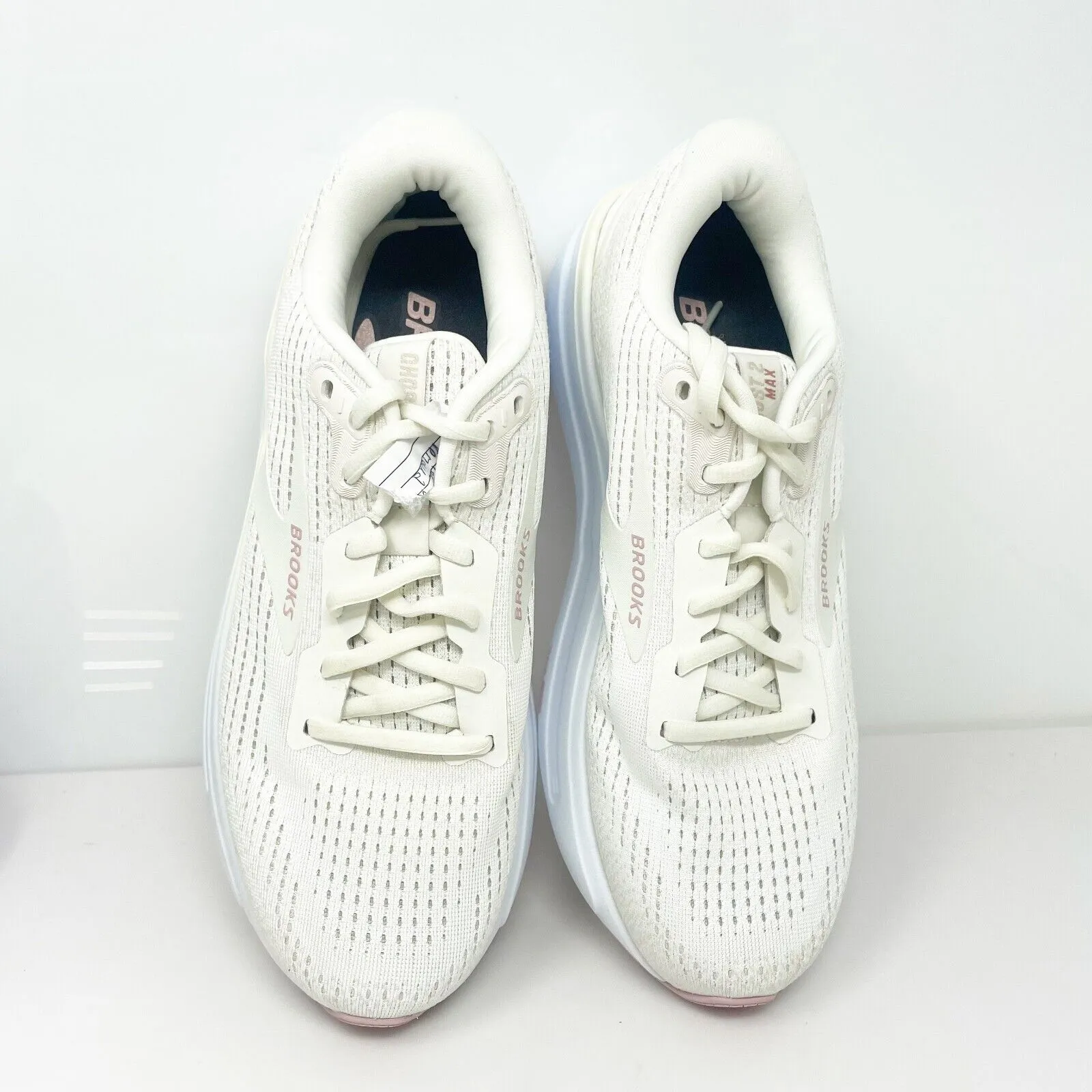 Brooks Womens Ghost Max 2 1204201B190 White Running Shoes Sneakers Size 9 B