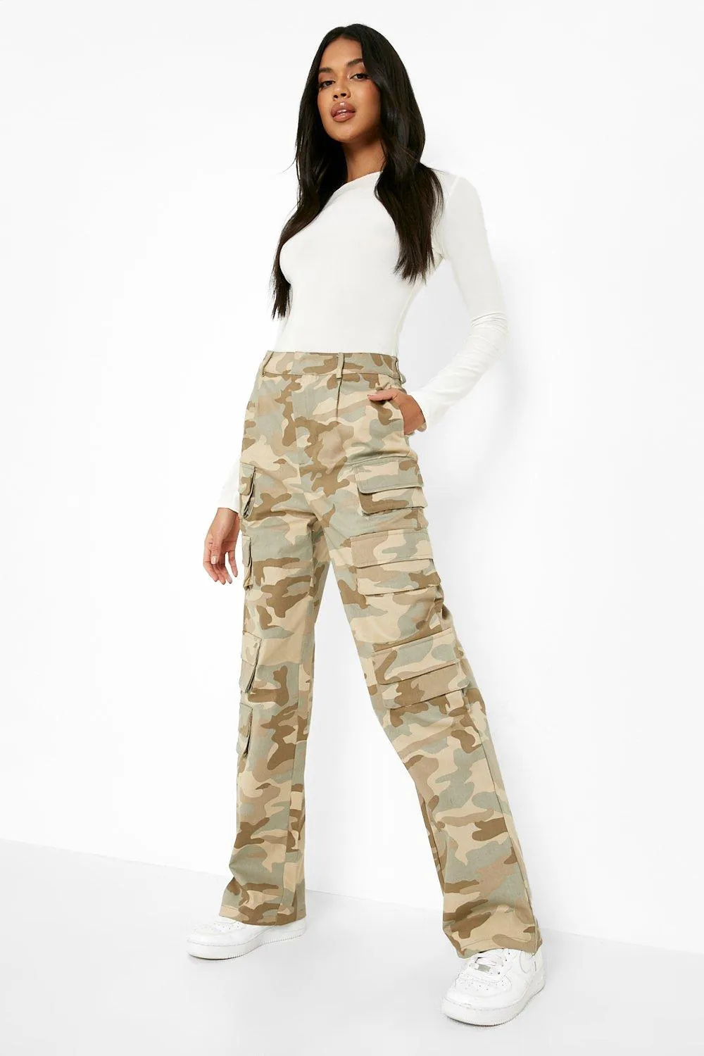 Camo Print Pocket Straight Leg Cargo Pants