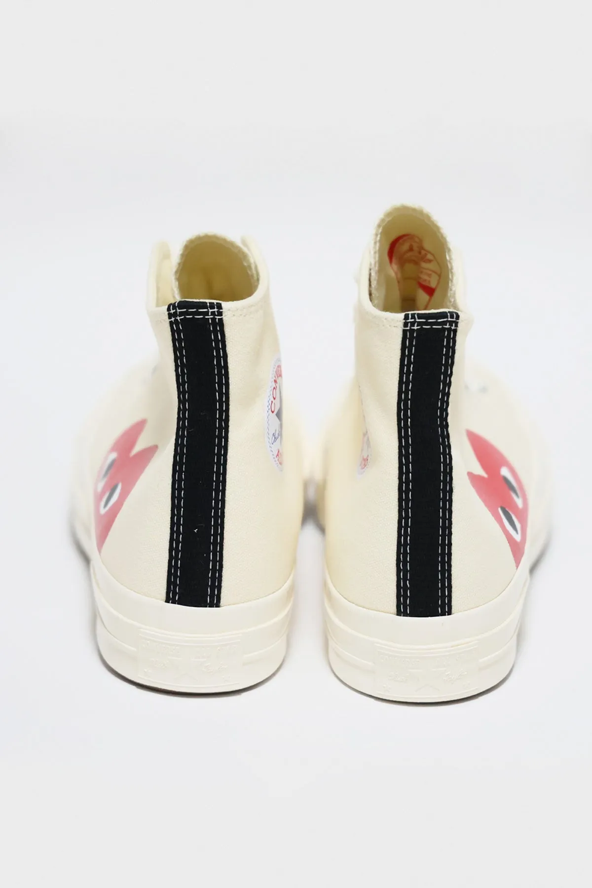 CdG PLAY x Converse Chuck Taylor Hi - Beige