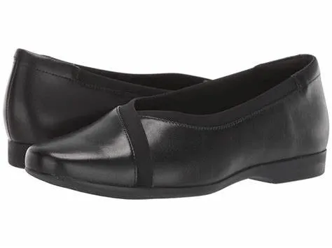 Clarks Un Darcey Ease - Black Leather