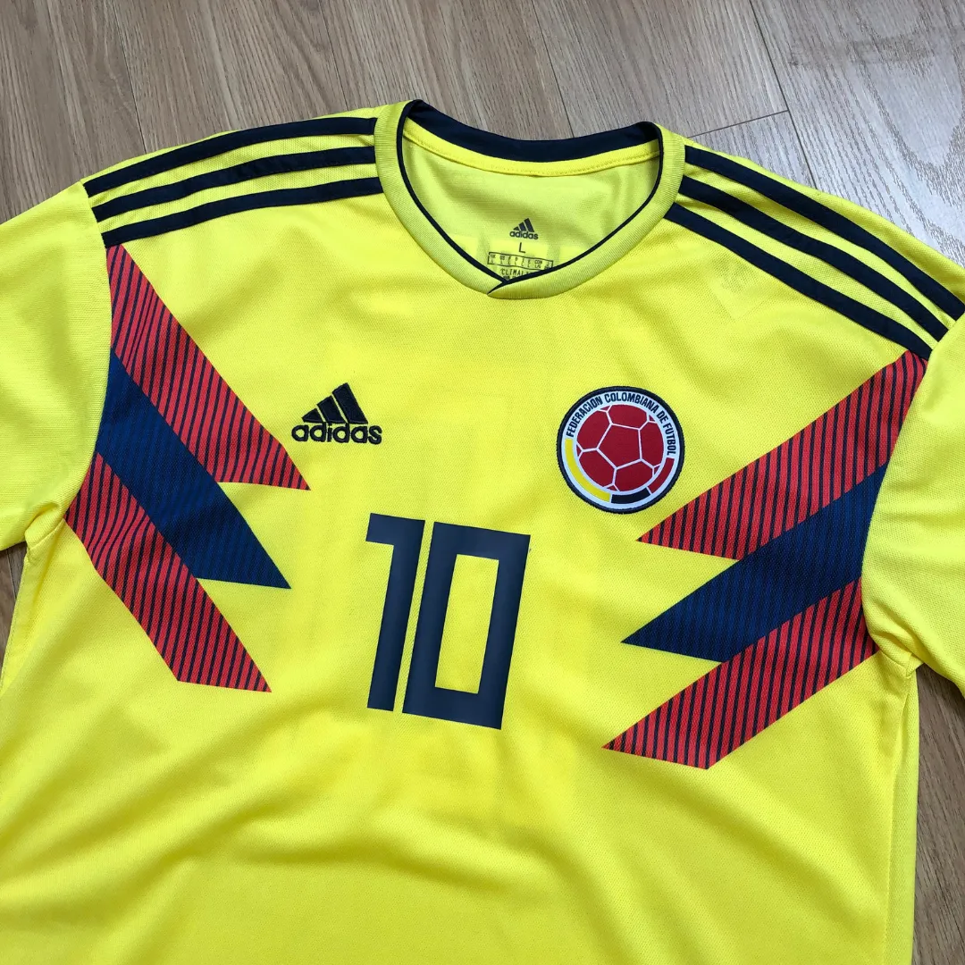 Colombia James 2018 Original Adidas Home Football Shirt Large