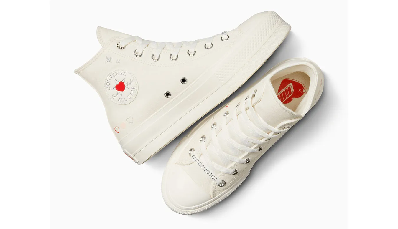 Converse Chuck Taylor All Star Lift Platform Y2K Heart