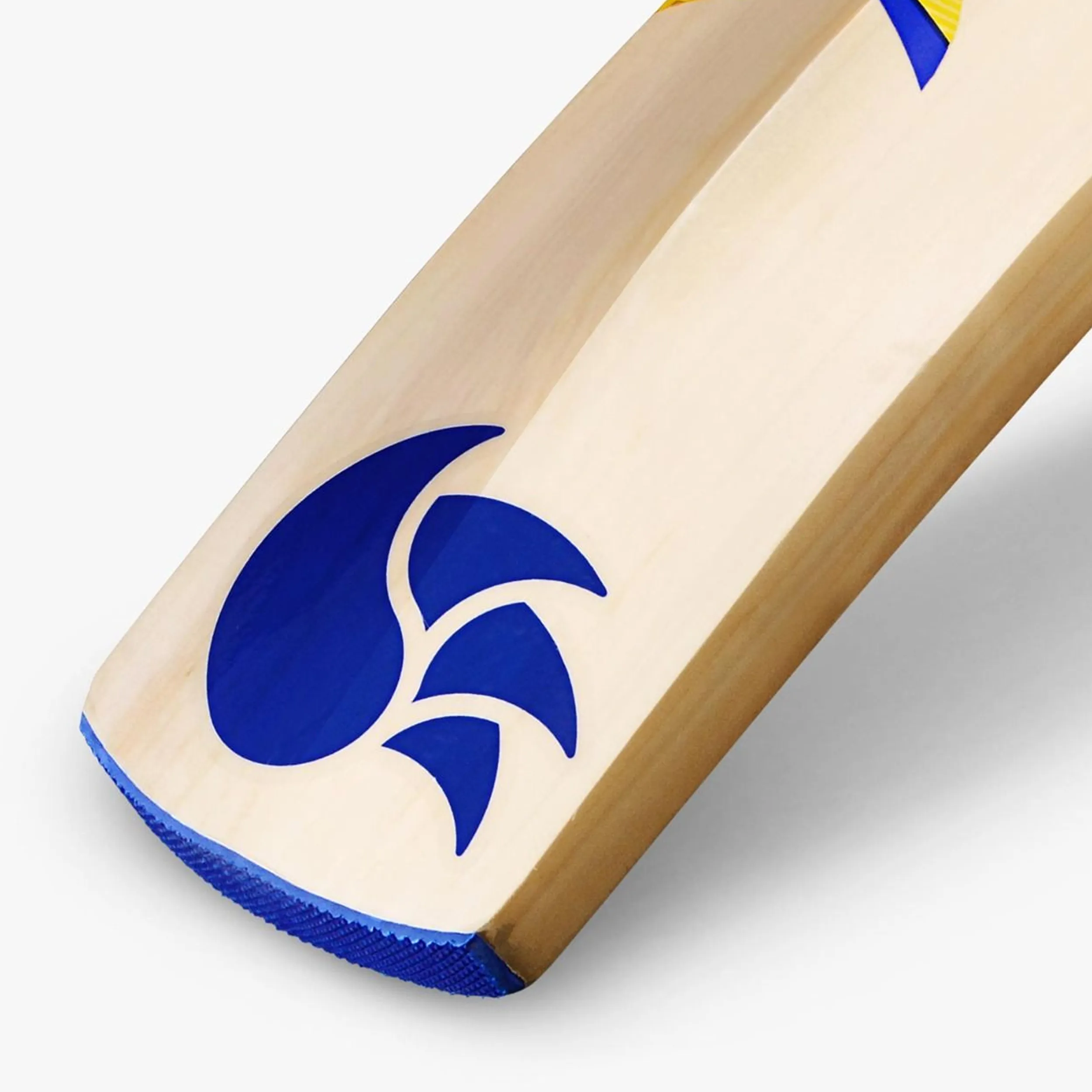 DSC Bravado 11 Kashmir Willow Cricket Bat -SH