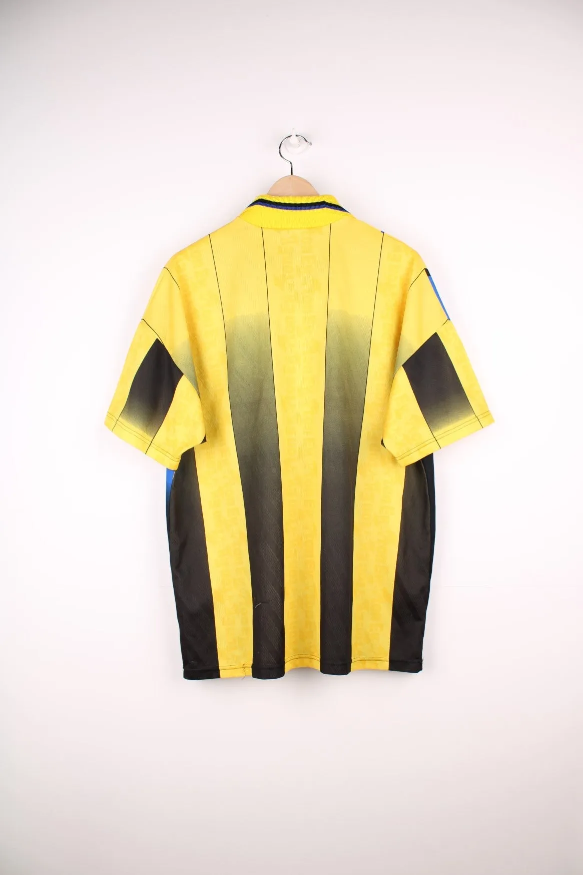 Everton 1996/97 Away Football Shirt