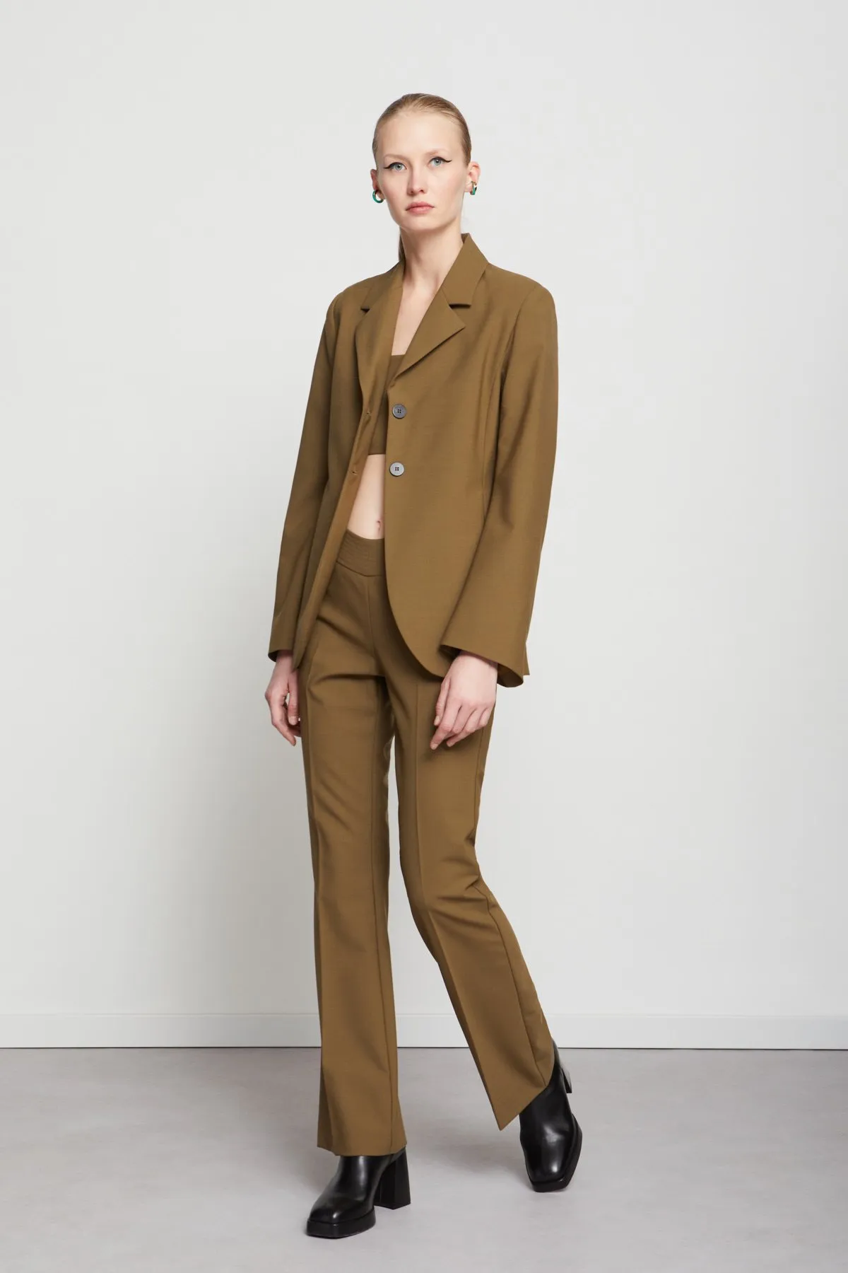 Fit jacket