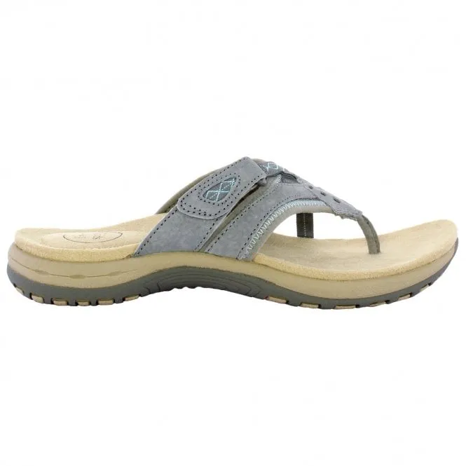 Free Spirit  Womens Juliet Smoke Toe Post Sandals 40508