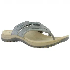 Free Spirit  Womens Juliet Smoke Toe Post Sandals 40508