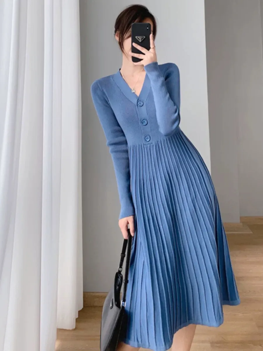 French black V-neck knitted dress for women in autumn and winter, waist slimming, mid-length, temperament, knee-high inner sweat