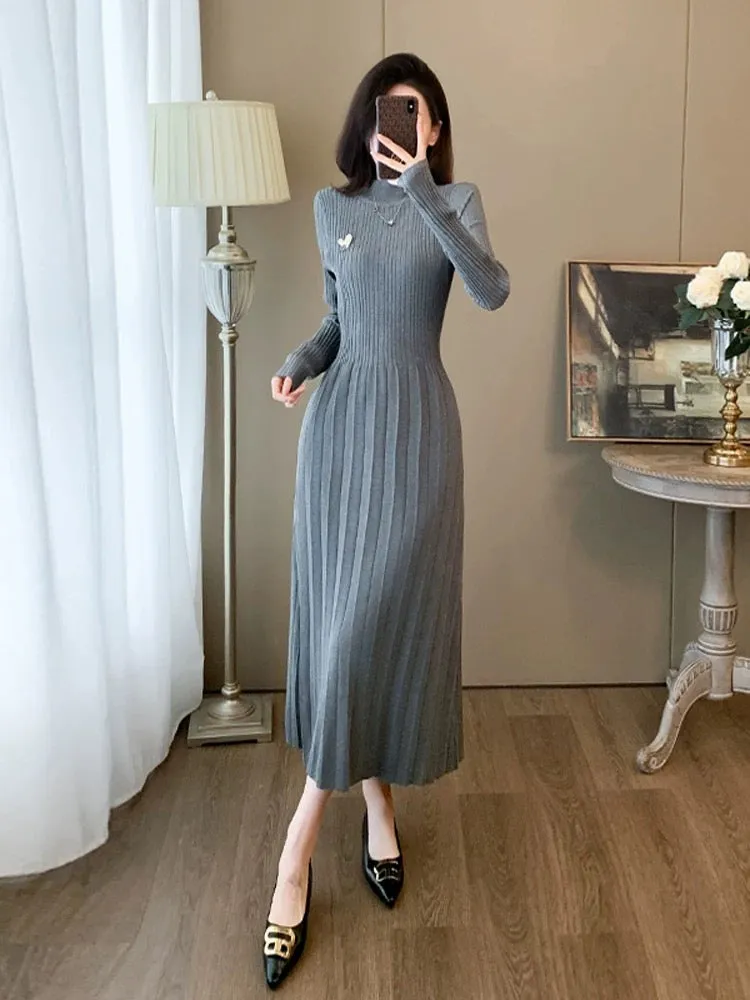 Gray knitted dress for women in autumn and winter, slimming with bottoming sweater, long skirt, high-end, super pretty and elega