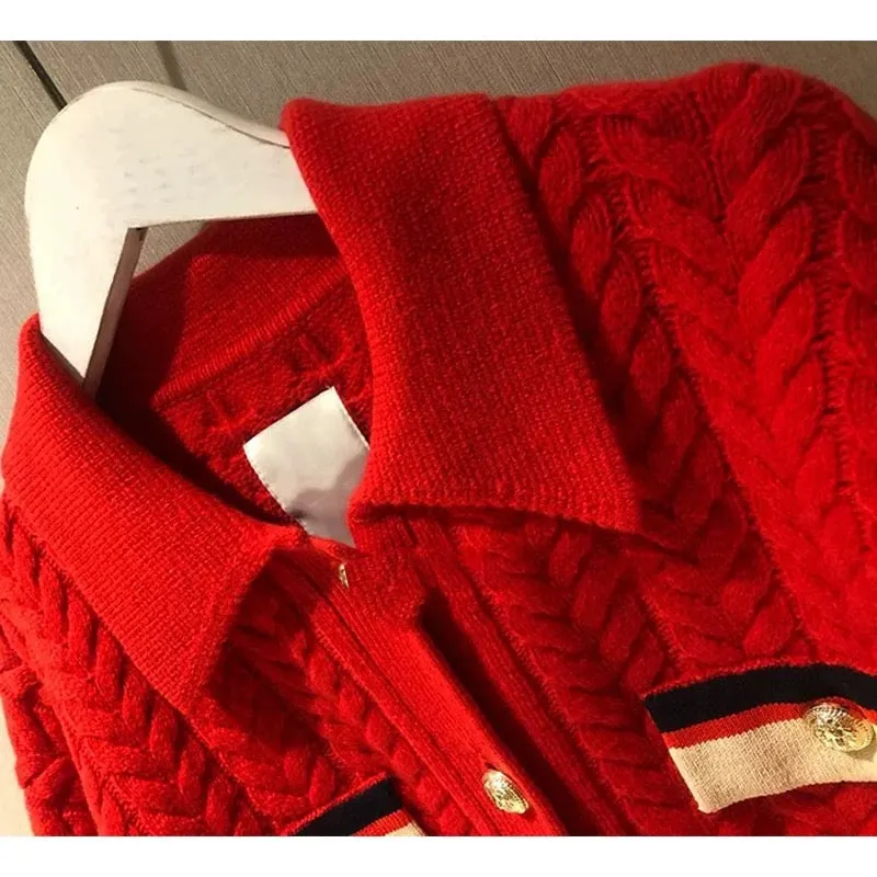 High-end small fragrance red sweater jacket cardigan women's new autumn and winter loose temperament lapel twist sweater T9491