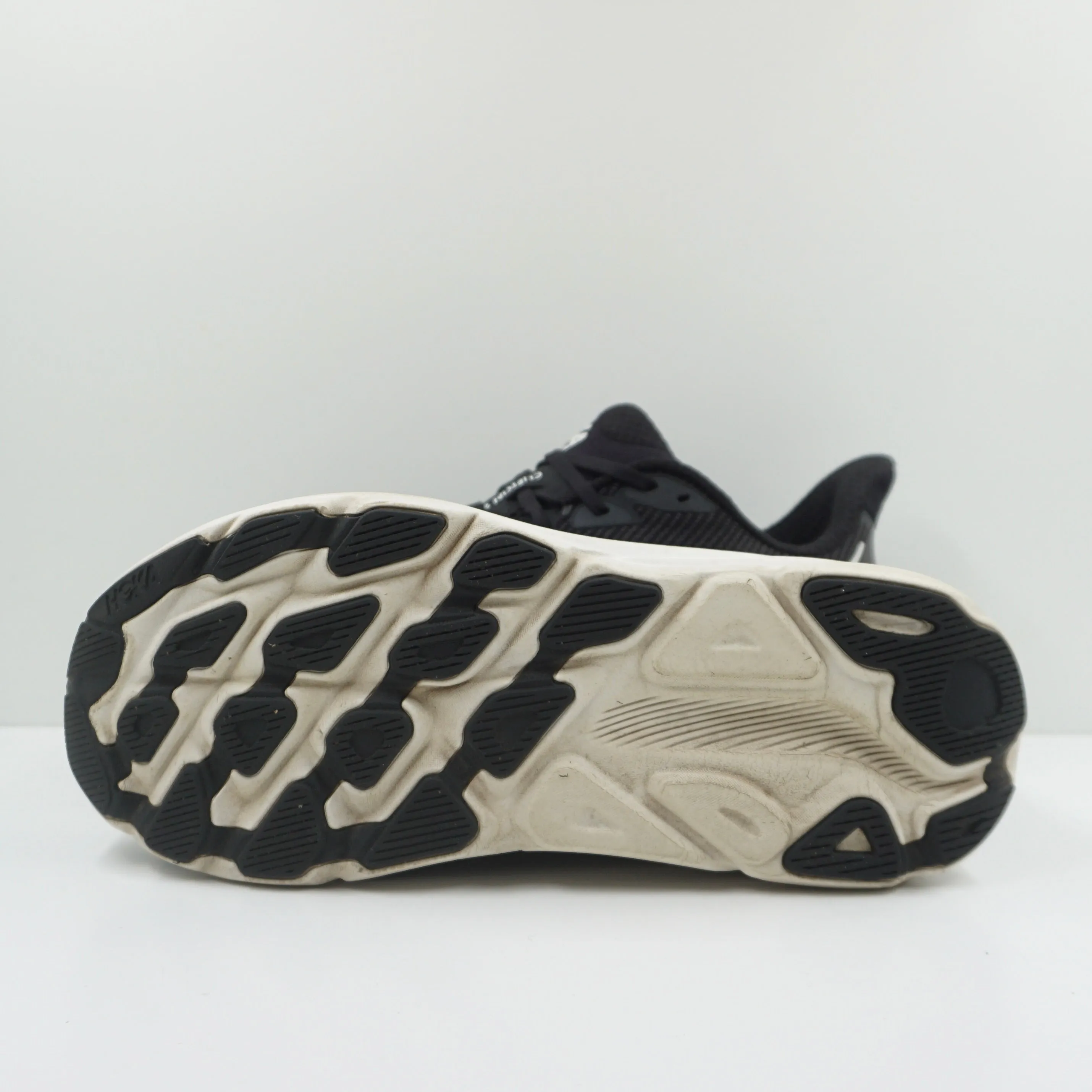Hoka One One Clifton 9 M