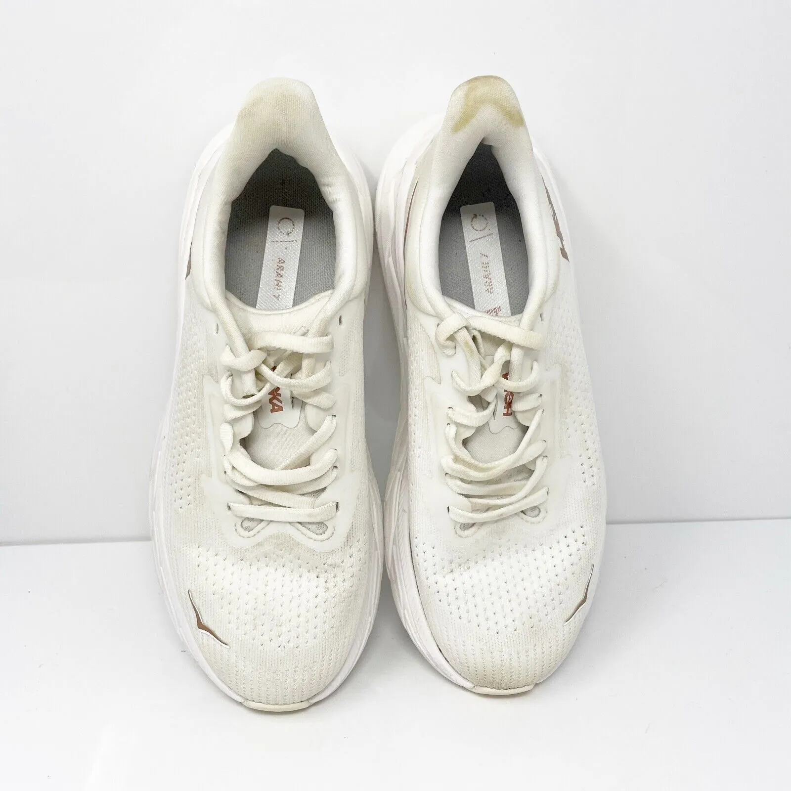 Hoka One One Womens Arahi 7 1147851 BSG White Running Shoes Sneakers Size 6 B