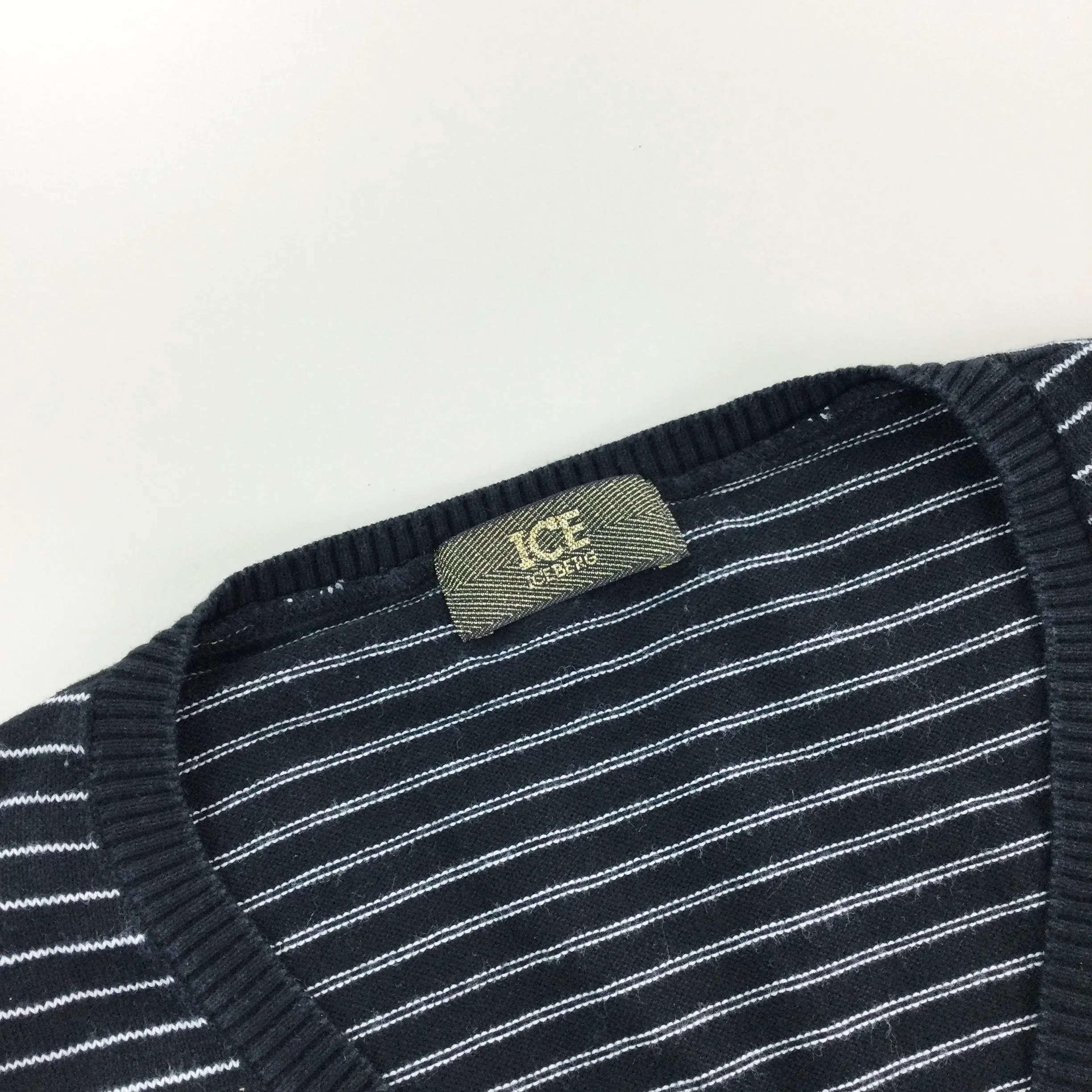 ICE Iceberg Vest - Medium