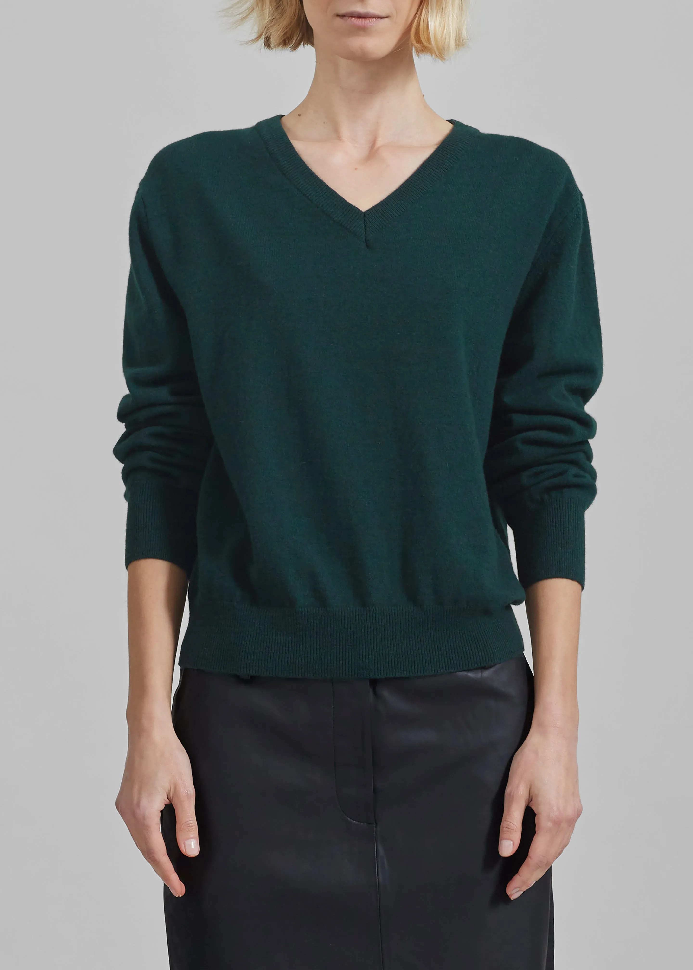 Jada V-Neck Sweater - Forest Green