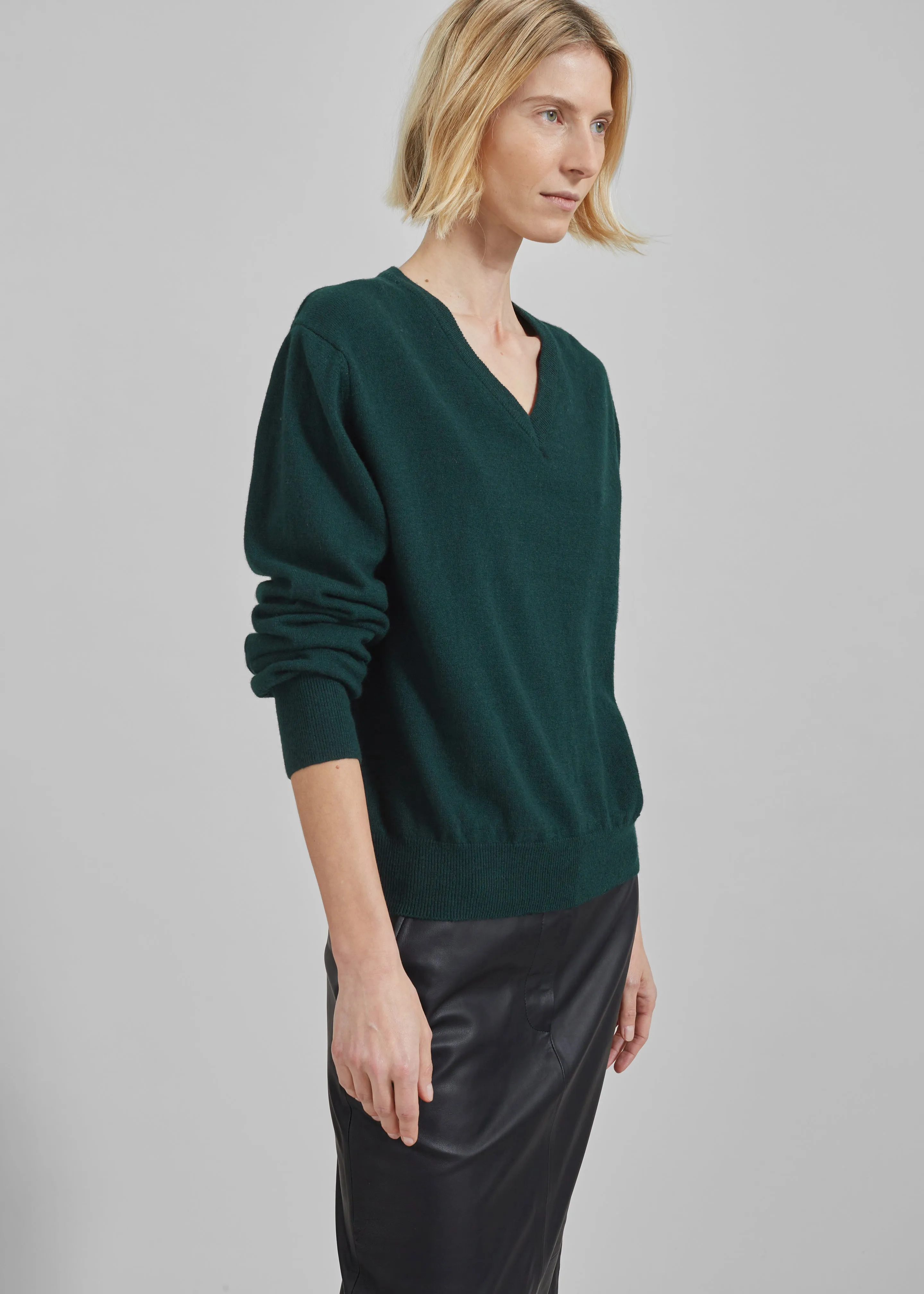 Jada V-Neck Sweater - Forest Green
