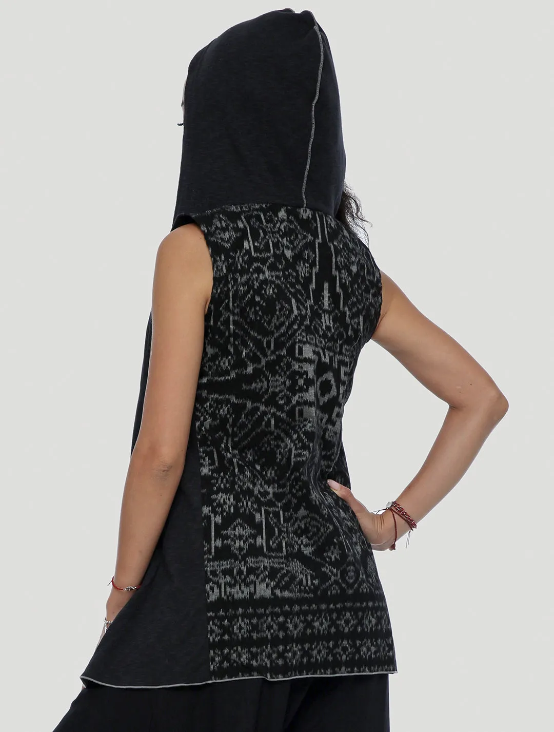Mali Hooded Vest
