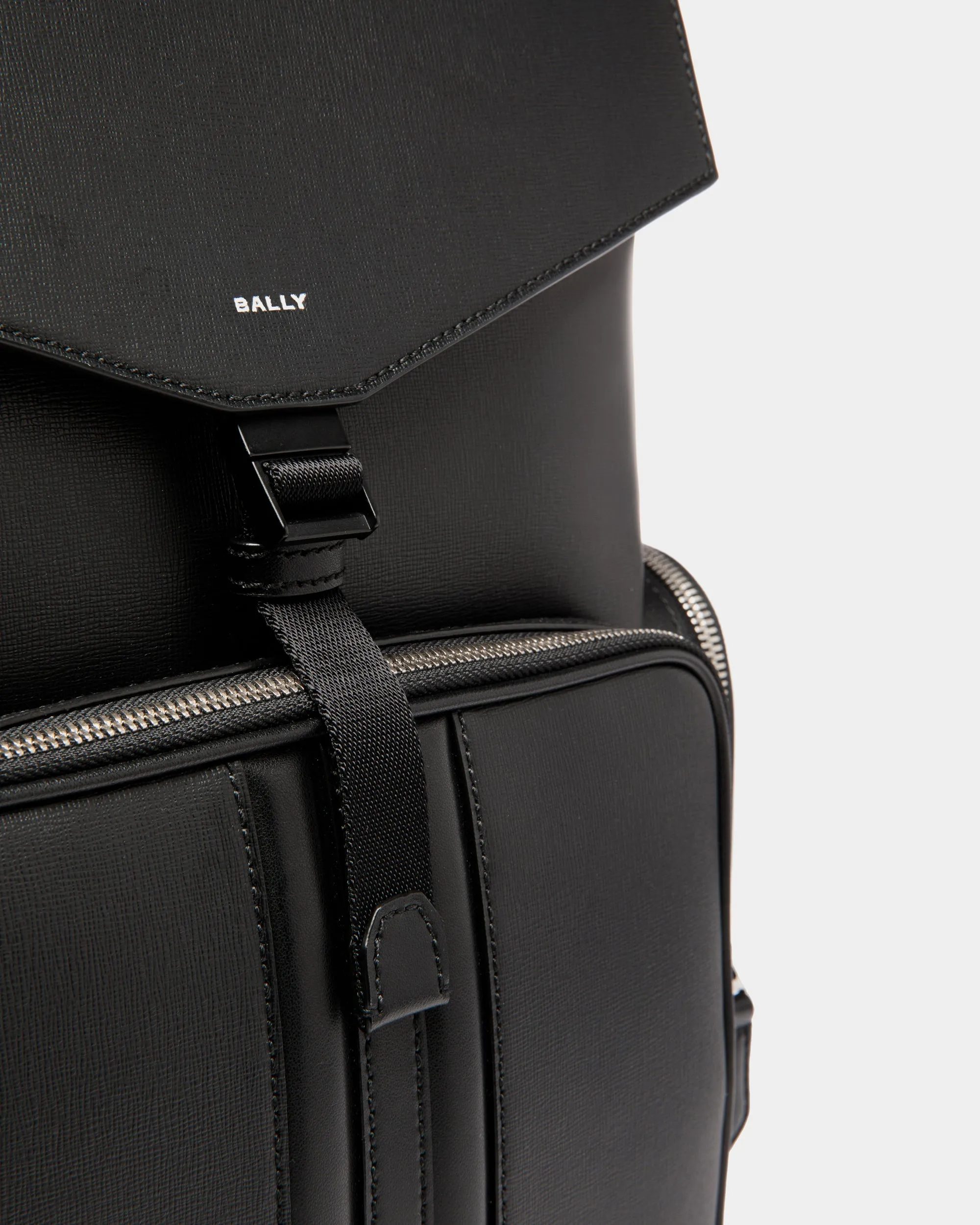 Mythos Backpack In Black Recycled Leather