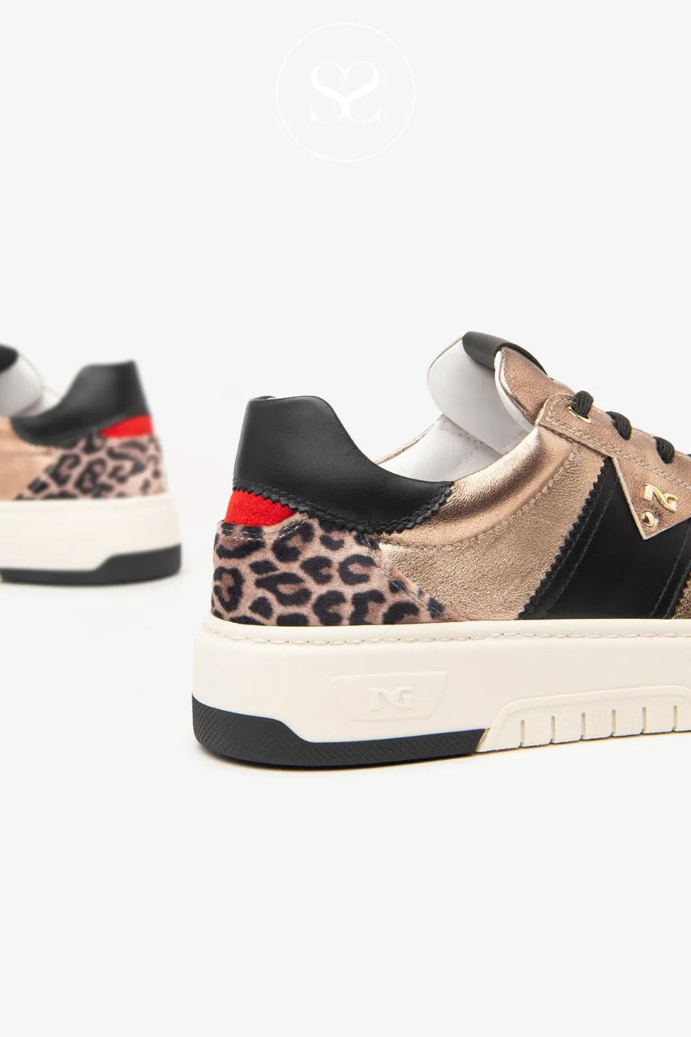 NERO GIARDINI I411646D GOLD LEATHER TRAINERS