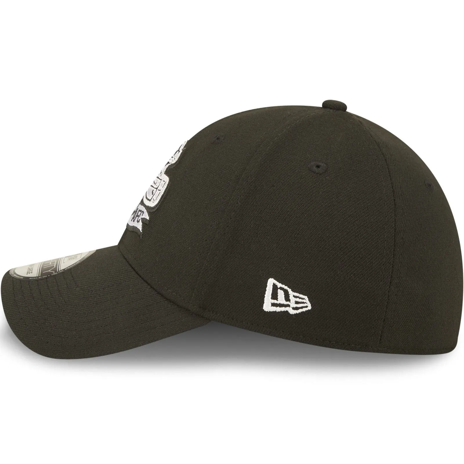 New Era Cleveland Browns NFL 39THIRTY Sideline 2022 Baseball Cap - Black