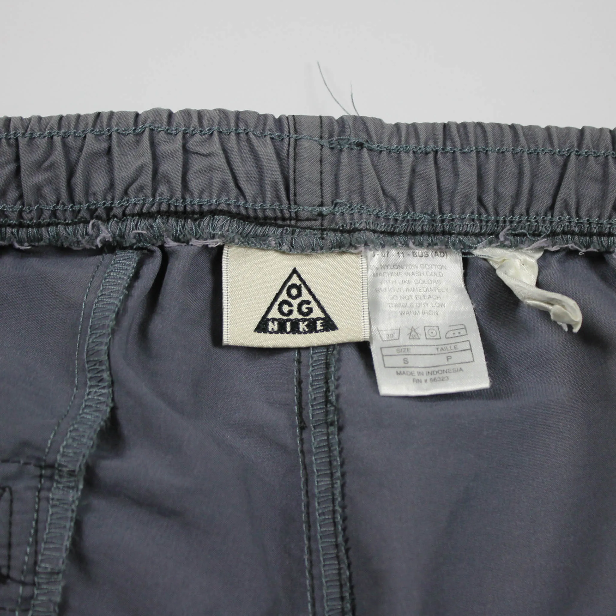 Nike ACG Shorts (90s)