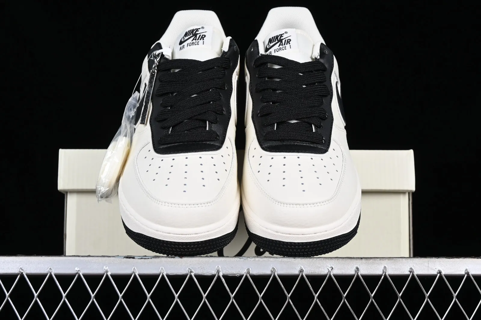Nike Air Force 1 07 Low 40TH Off White Black JF1983-552