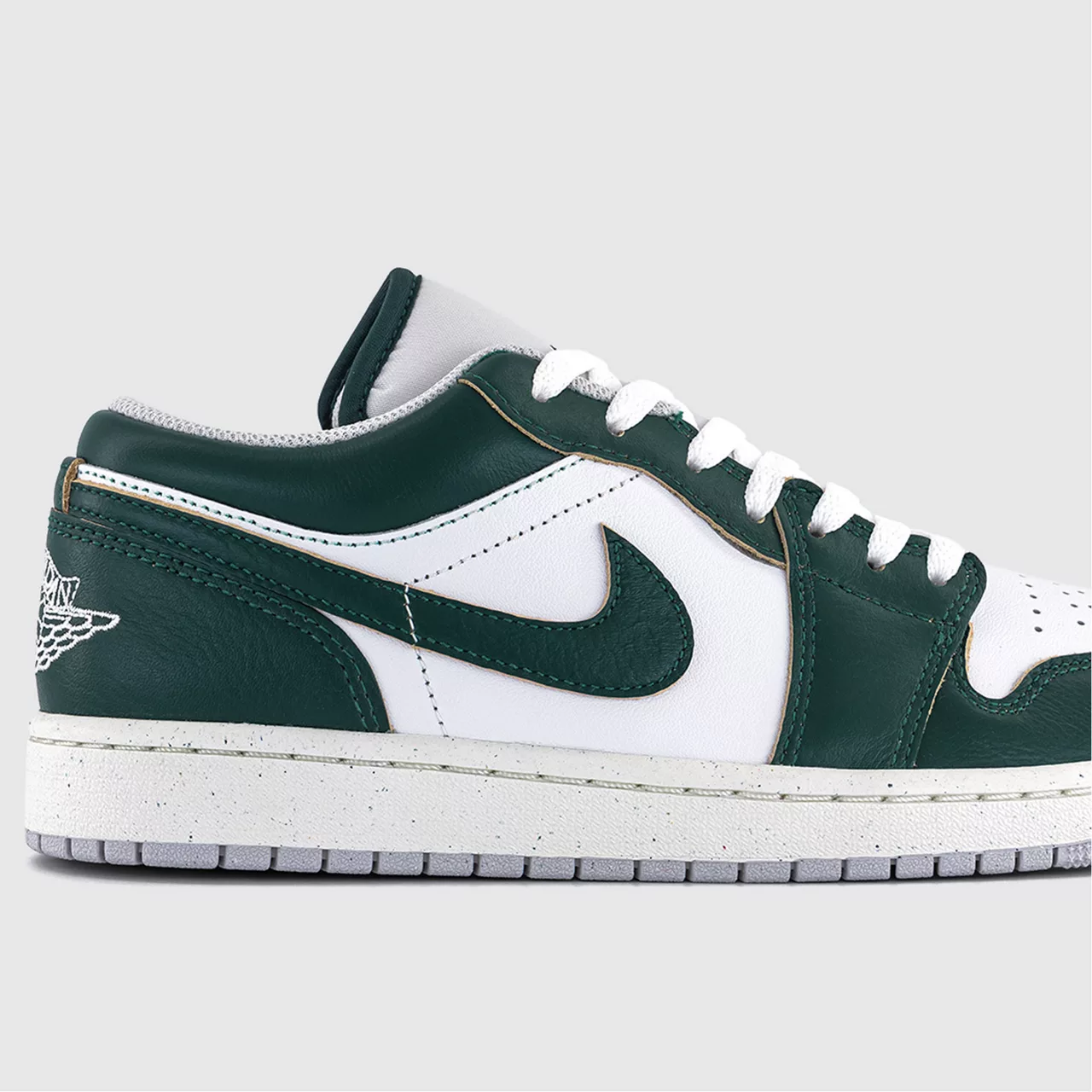 NIKE Air Jordan 1 Trainers - Green
