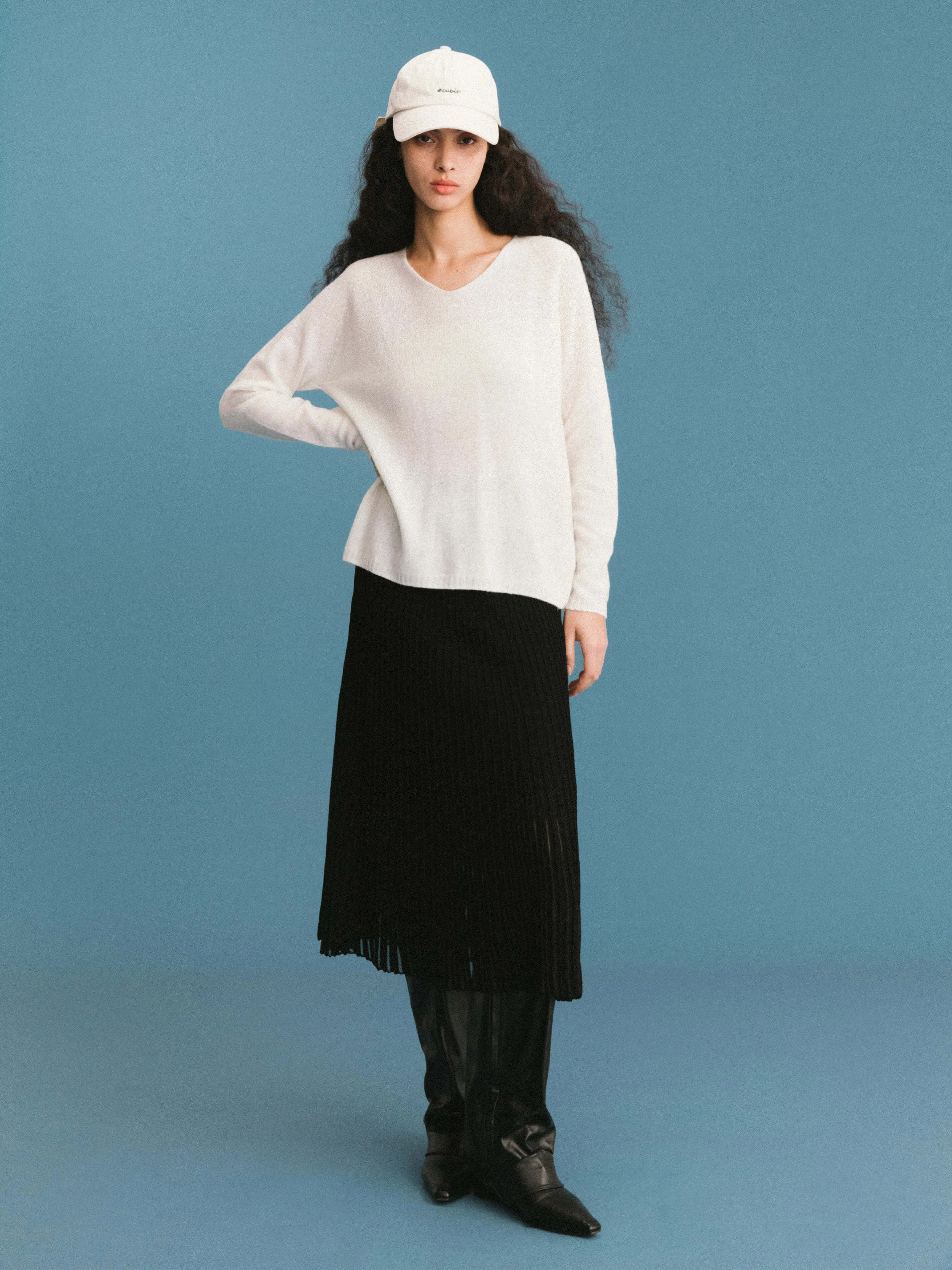 ONE BY CUBIC Boxy 100% Sheep Wool Knitwear Jumper