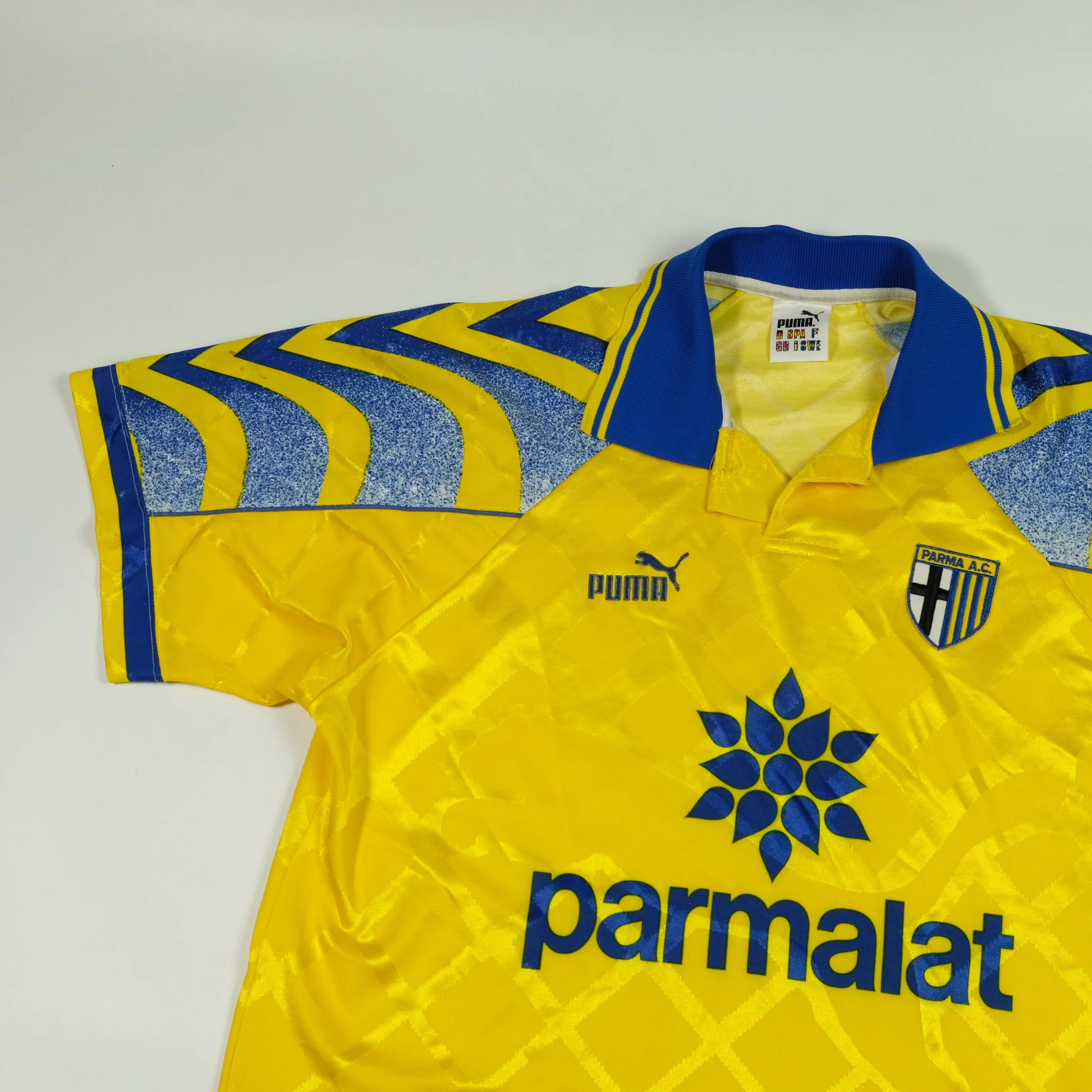Parma AC Italy 1995/1996/1997 Original Puma Away Football Shirt Medium