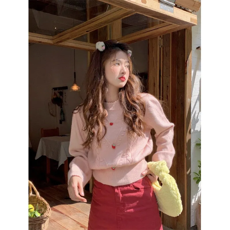 PPHOME autumn and winter Korean sweet three-dimensional handmade strawberry soft waxy knitted top round neck sweater