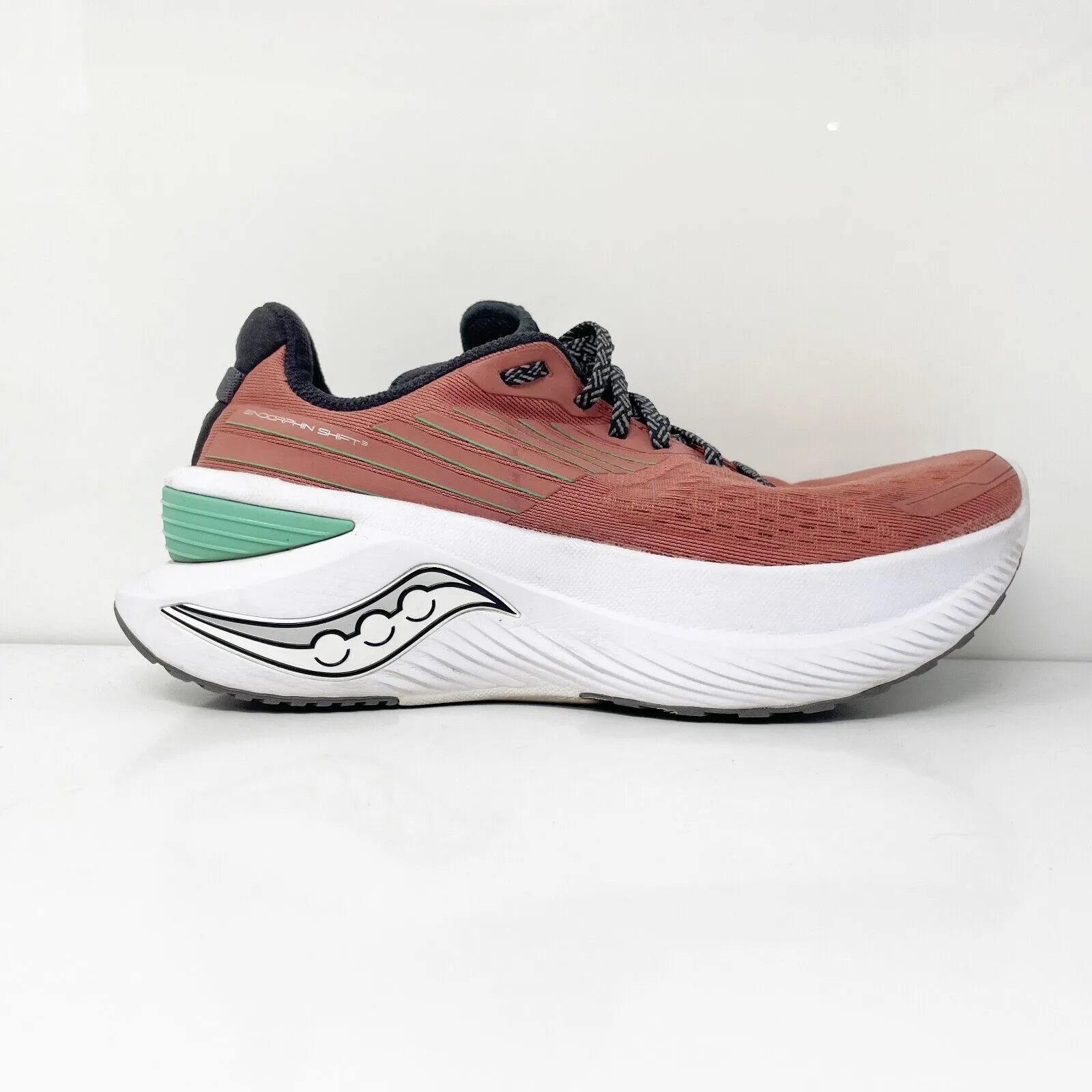 Saucony Womens Endorphin Shift 3 S10813-25 Red Running Shoes Sneakers Size 7.5