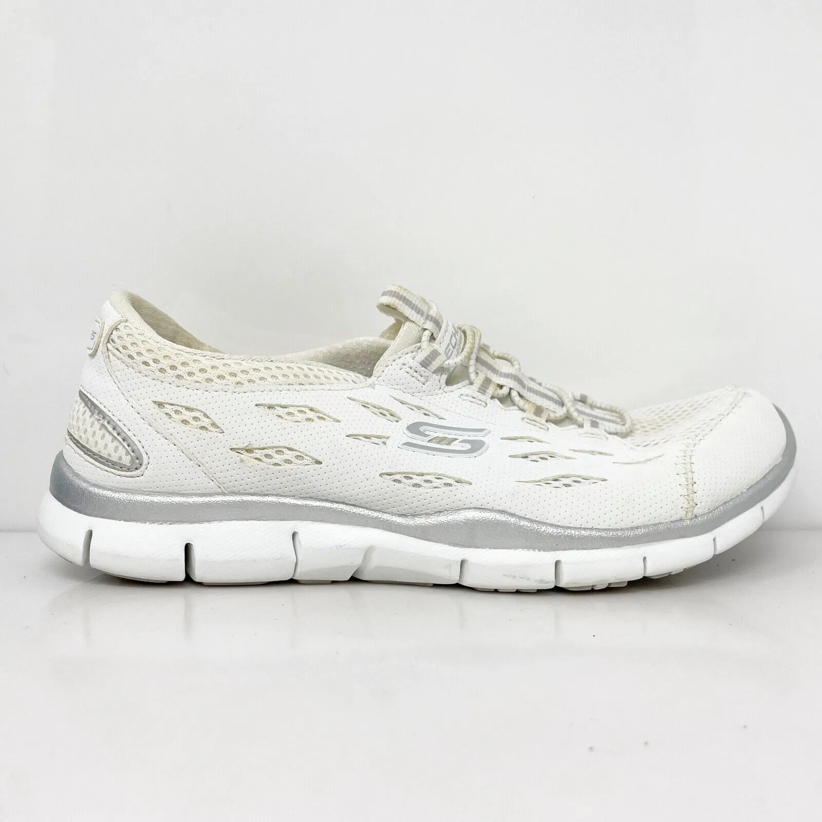 Skechers Womens Air Cooled Memory Foam 22603 White Running Shoes Sneakers Size 6