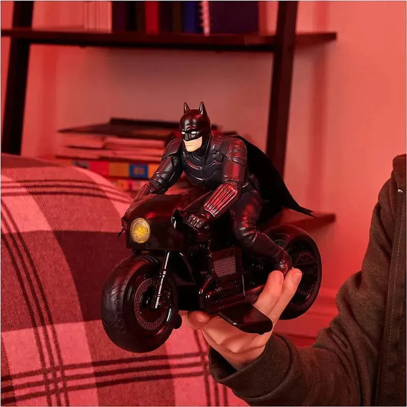 Spin Master Batman Batcycle Movie RC with Batman Rider