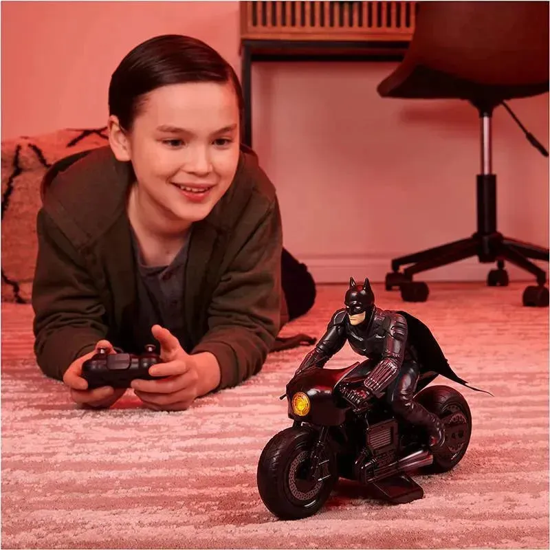 Spin Master Batman Batcycle Movie RC with Batman Rider