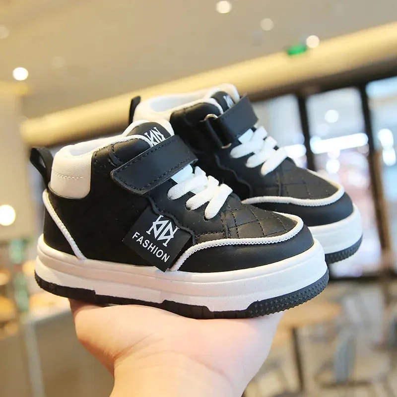 Street Style Sneakers | 4 Colours