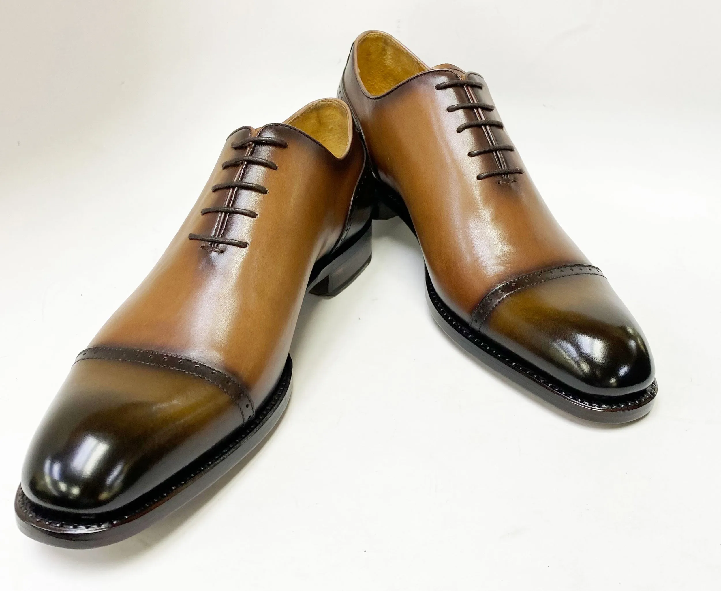 Style: Anthony-Walnut/Brown