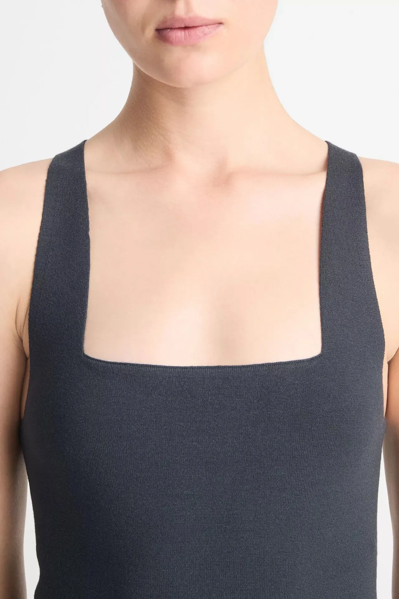 Tank Top Square in Graphite