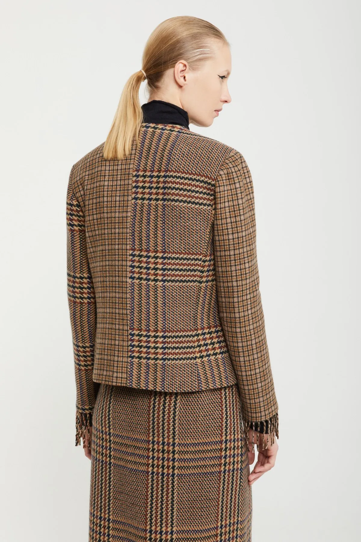 Tartan jacket with fringes